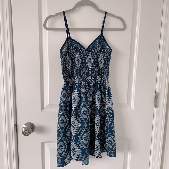 Navy Blue Aztec Print Dress - Picture 3 of 4